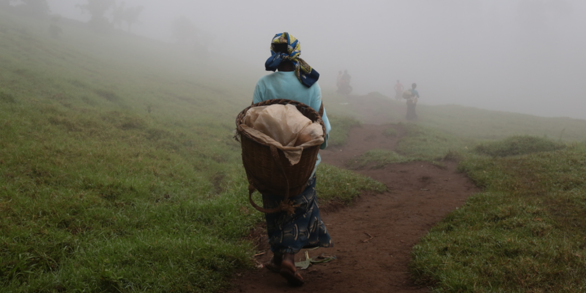 An internally displaced woman in Masisi, North Kivu. (Sergi Camara / Entreculturas)