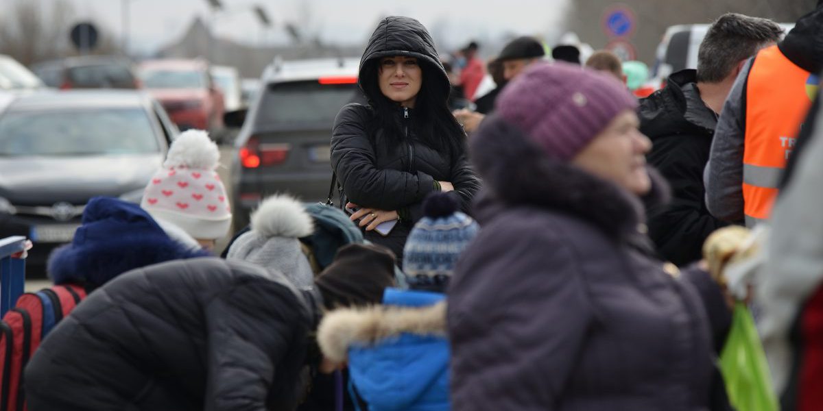 Ukrainian woman at Romanian border