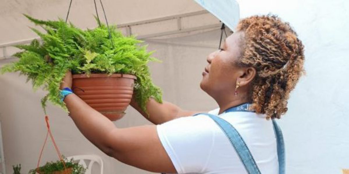 Como miembro más veterano del personal del JRS en Colombia, Leidy Reina Guerrero lleva quince años al servicio de los refugiados.