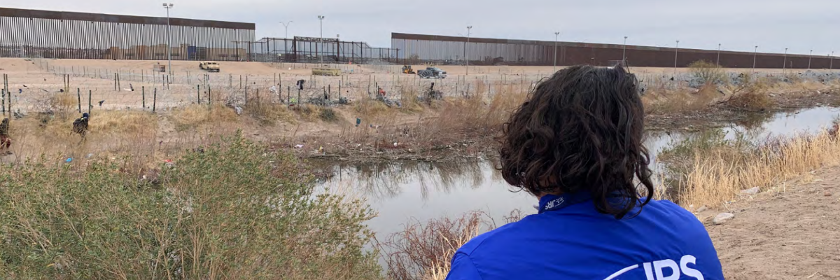 JRS USA released a new policy report investigating the digital practices of migrants at the US/Mexico border. JRS Staff at the border wall in Ciudad Juárez (Jesuit Refugee Service).