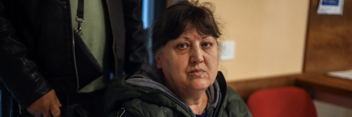 Inna, une femme ukrainienne en situation de handicap, se souvient bien du début de la guerre, qui l'a obligée à repartir de zéro en Roumanie.